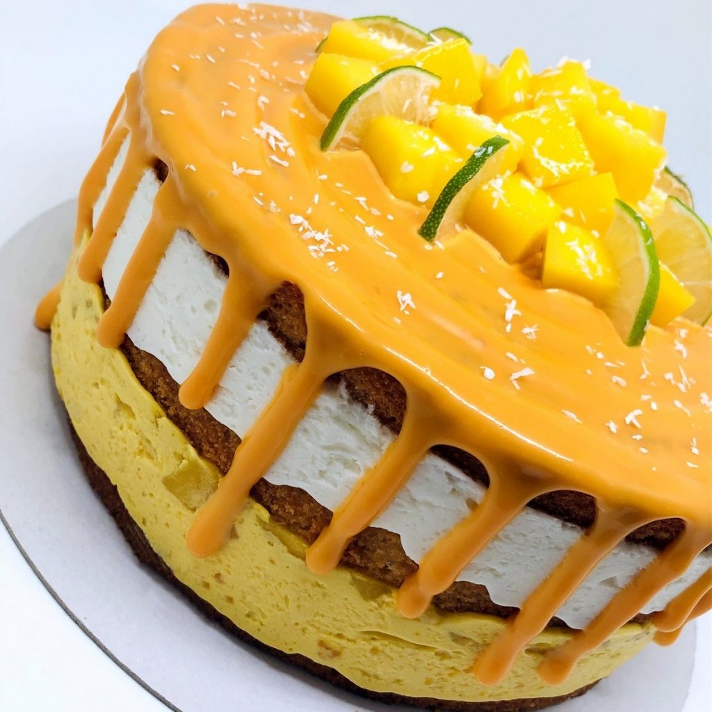 Tort Tropical cu mango si cocos – tort la comanda Bucuresti